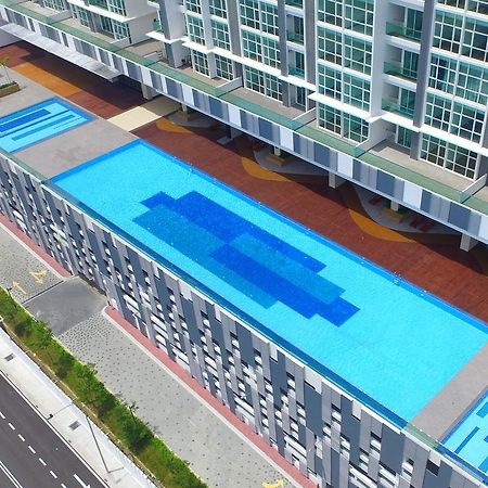 Jb City Paragon Serviced Apartment Джохор-Бару Экстерьер фото