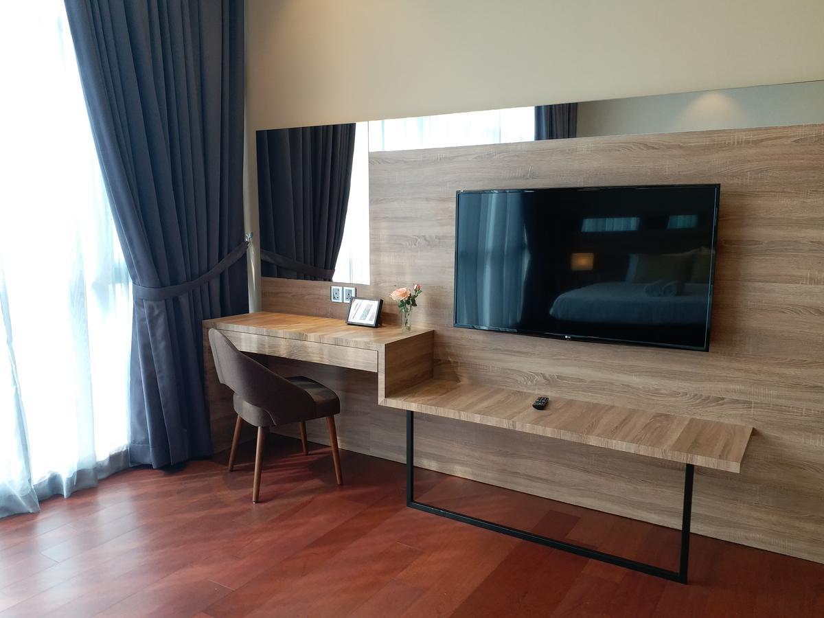 Jb City Paragon Serviced Apartment Джохор-Бару Экстерьер фото