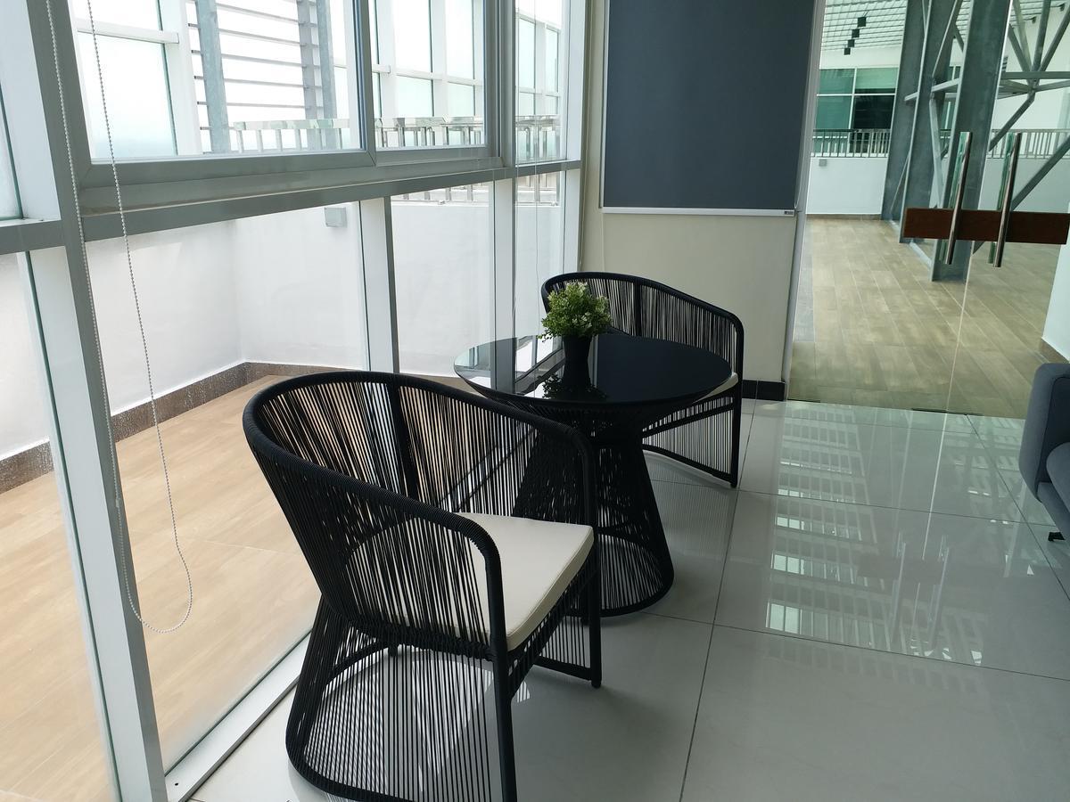 Jb City Paragon Serviced Apartment Джохор-Бару Экстерьер фото