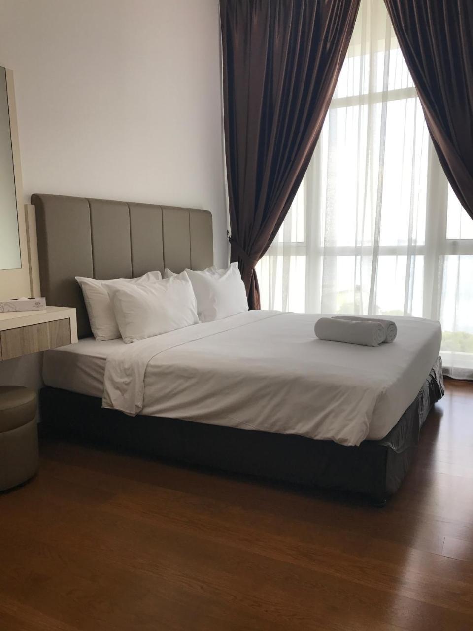 Jb City Paragon Serviced Apartment Джохор-Бару Экстерьер фото